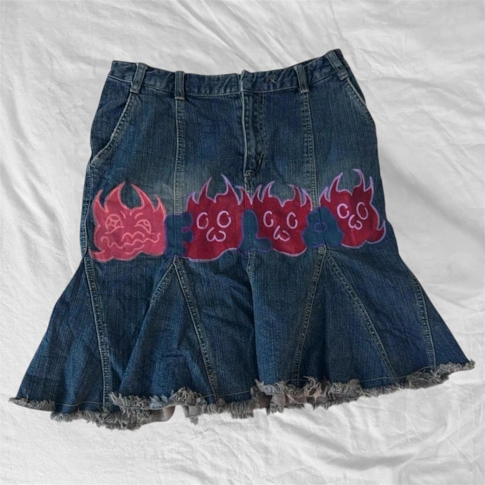 A.M.I‎ 2000s denim skirt with hand painted flames
